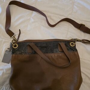 Fossil Brown and Black Leather Shoulder Bag